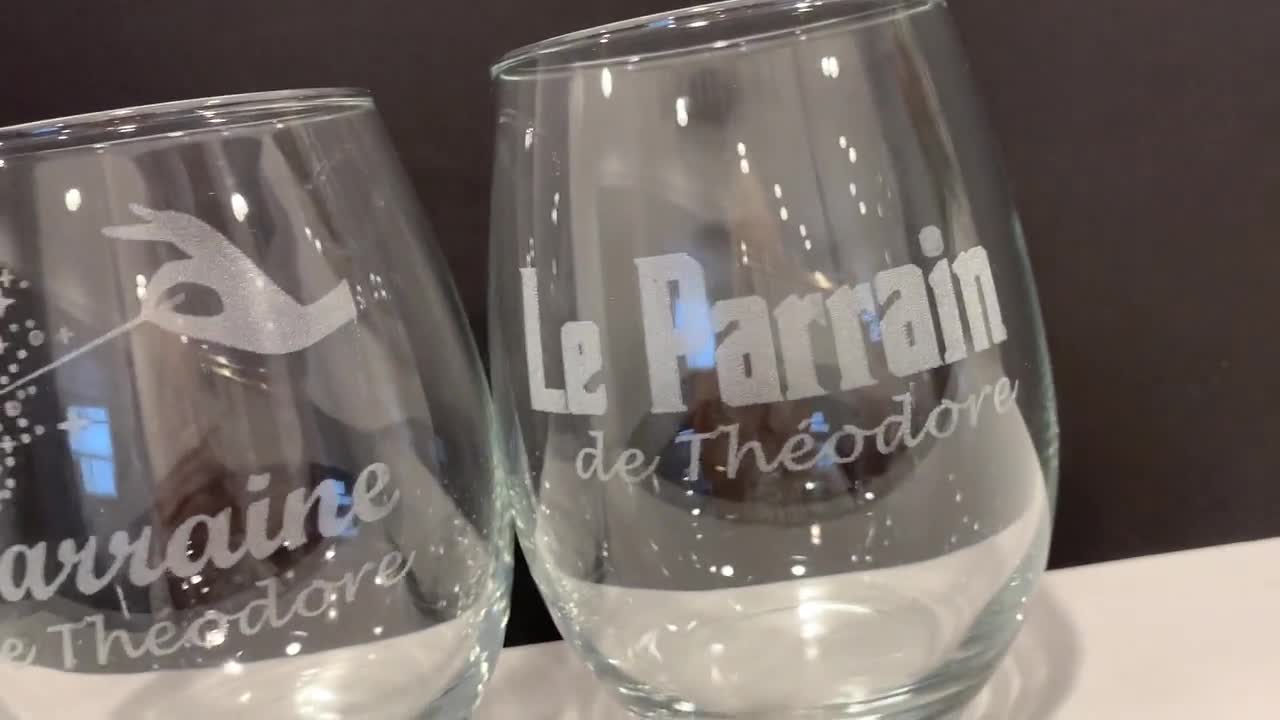 Set of 2, Le Parrain and La Marraine Custom Wine Glasses