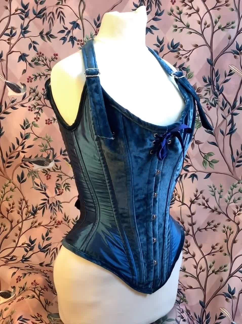 18th Century aesthetic corsets – Miss Katie Corsets