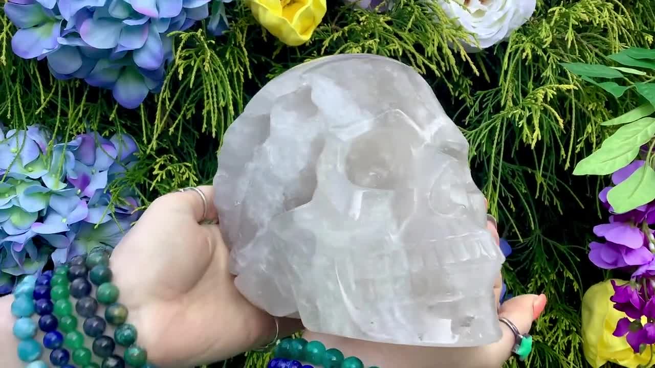 水晶フクロウスカル フクロウの彫刻が施された透明水晶のスカル ～ 大型 6ポンド15オンス
