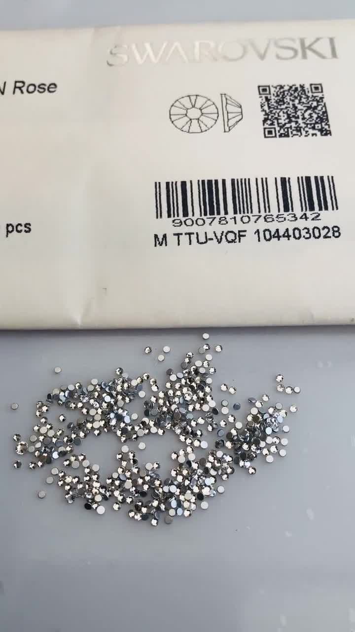 30pcs Swarovski® Ss3(1.5mm) Crystal Clear Tooth Gem Lead Free