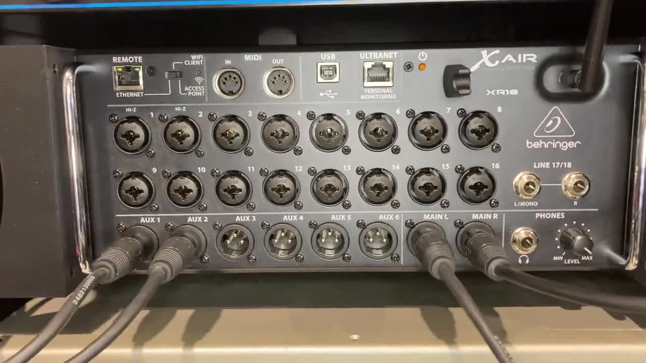 Behringer XR16 XR18 SD18 & Midas MR16 MR18用改良ラックイヤー（ペア