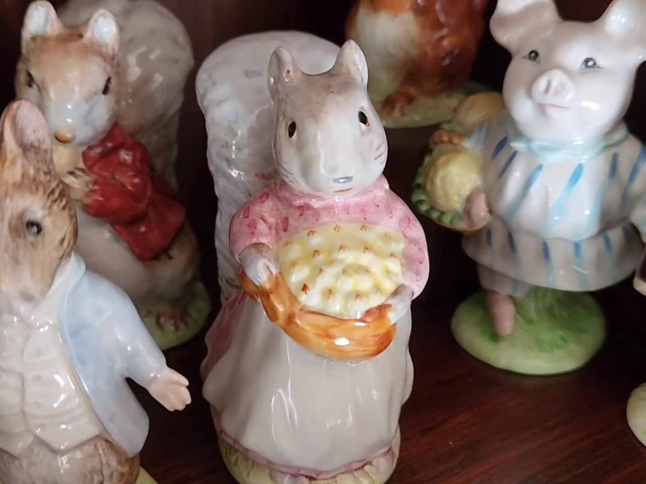 Goody Tiptoes – Beatrix Potter Beswick Figurine – Vintage 1970s