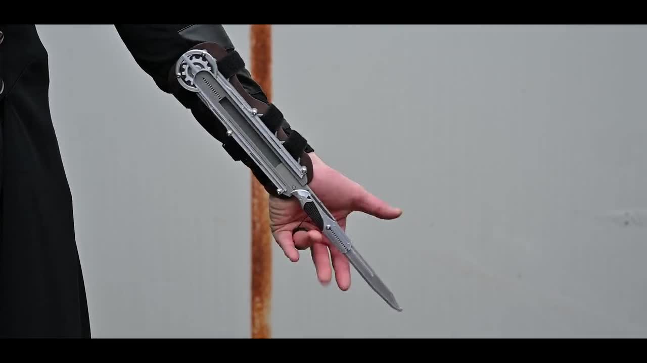 V2 Assassin's AC III Haytham Kenway LEFT Arm Pivot Hidden Blade - Etsy