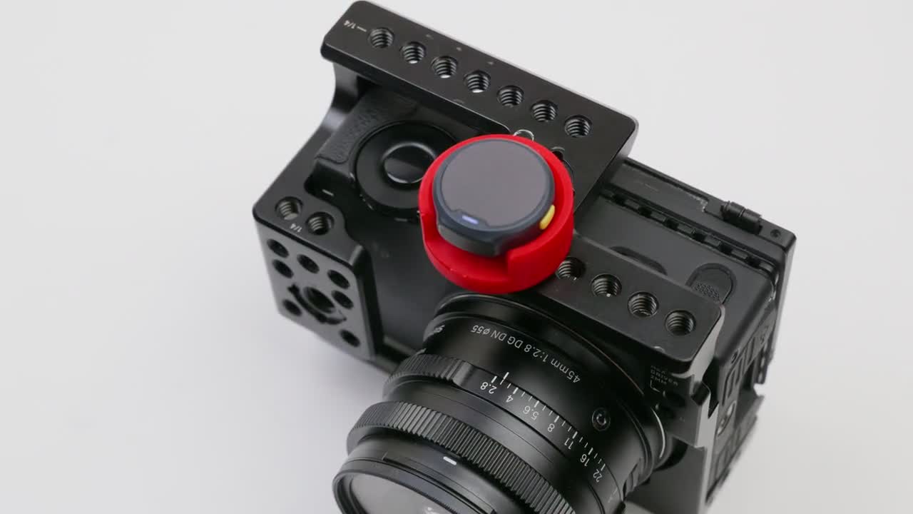 Takaページ　　HOLLYLAND  LARK  M2 LARK M2 Wireless Microphone - An Ultra-lightweight Plug-and
