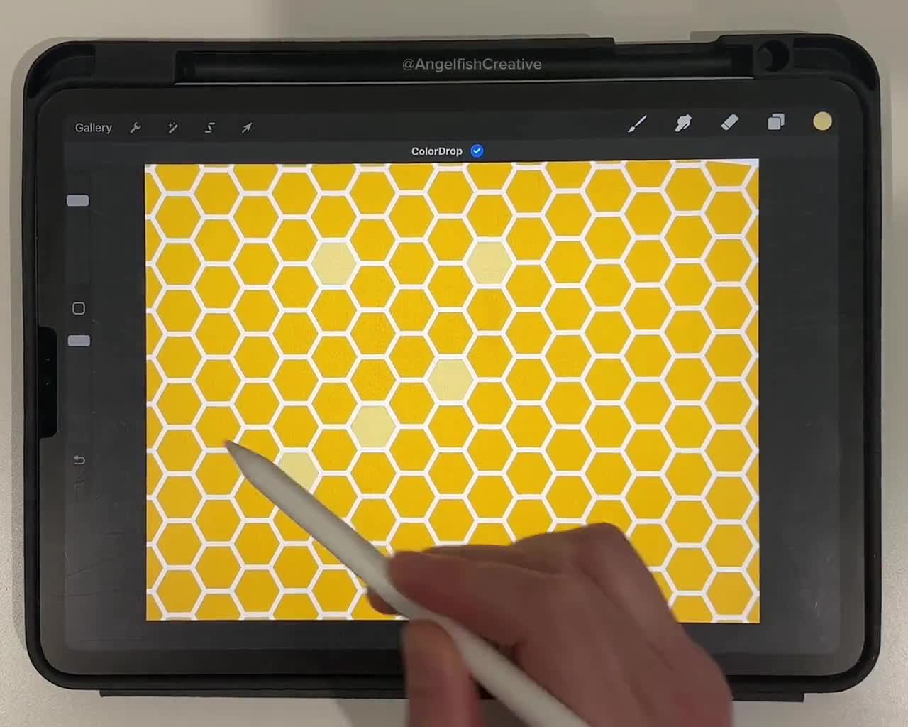 ハニカムProcreateブラシ：シームレスな六角形パターン8種類（デジタル