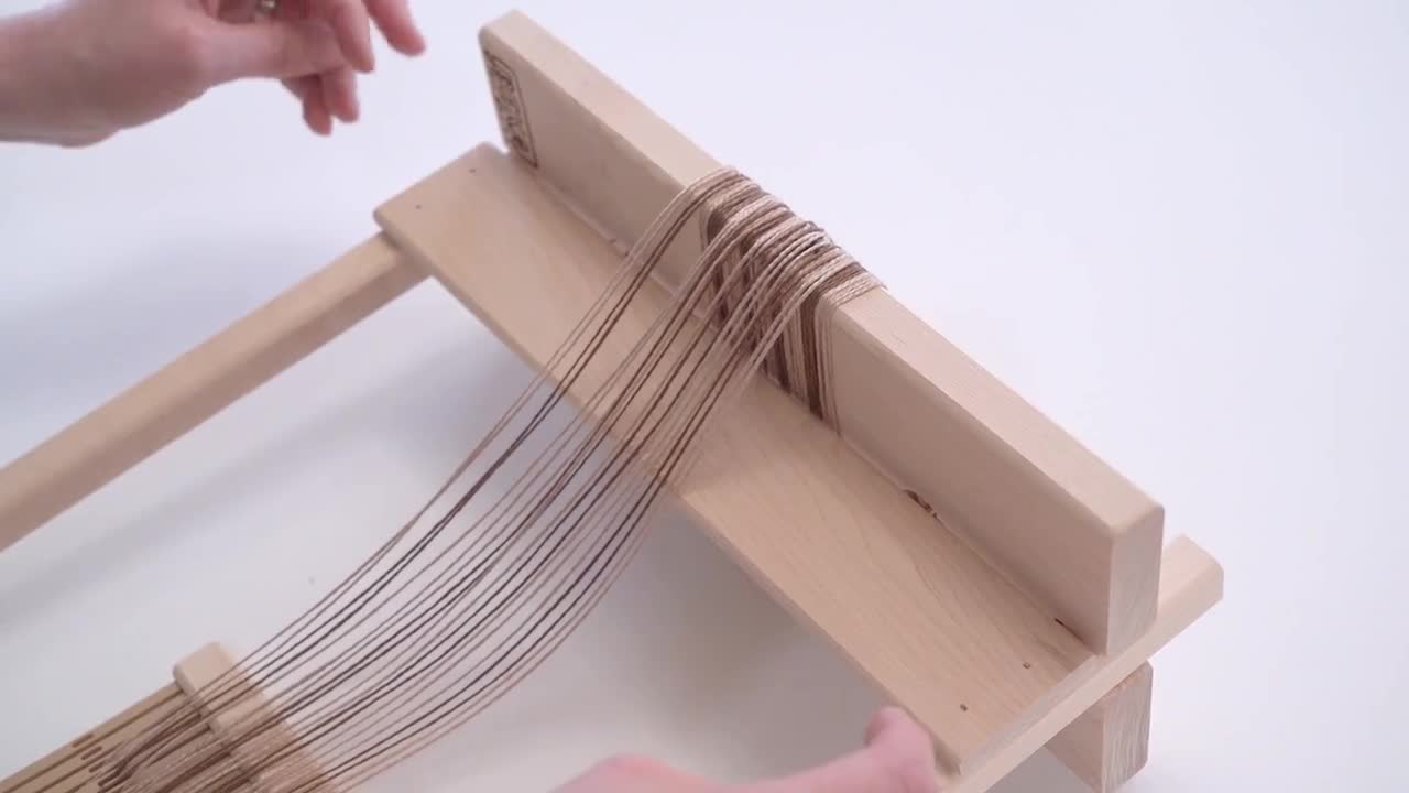 Best Weaving Looms For Beginners - Warped Fibers