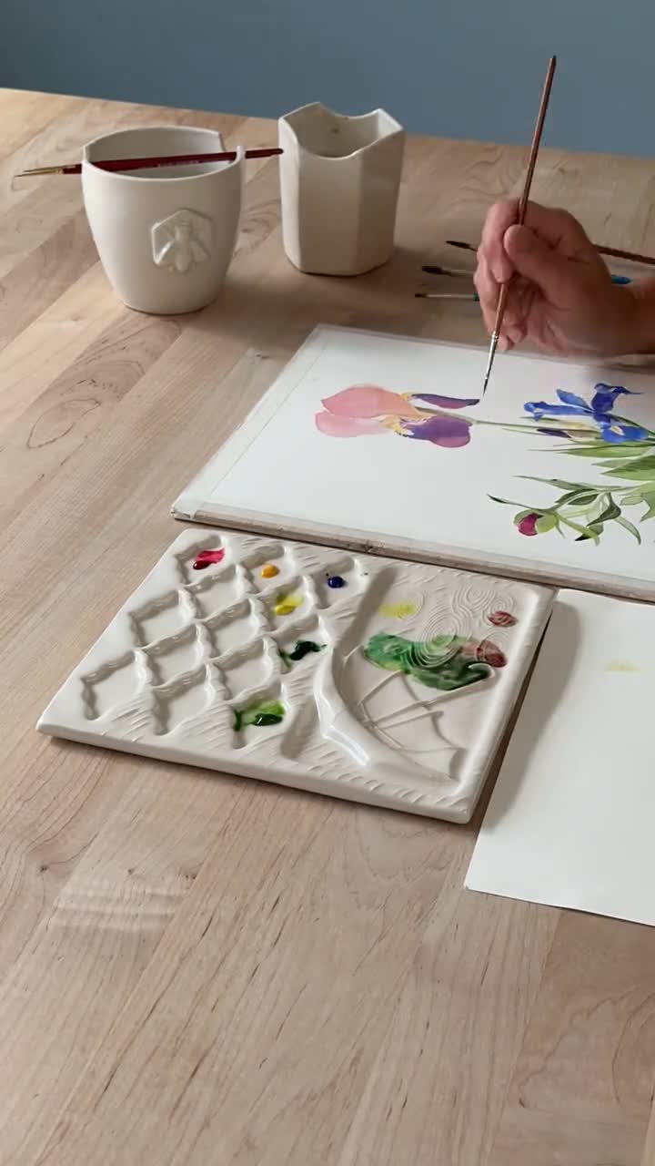 Ceramic Paint Palette / Honey Bee Paint Palette / Ready to Ship Handmade Porcelain  Paint Palette / Watercolor Palette / Gift for Artist 