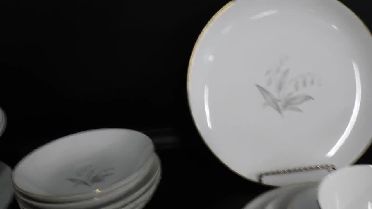 * old arabia ❀ モノトーンと金彩の 15.5 plate SET オールドアラビアの花模様のプレート * old arabia ❀ モノトーンと