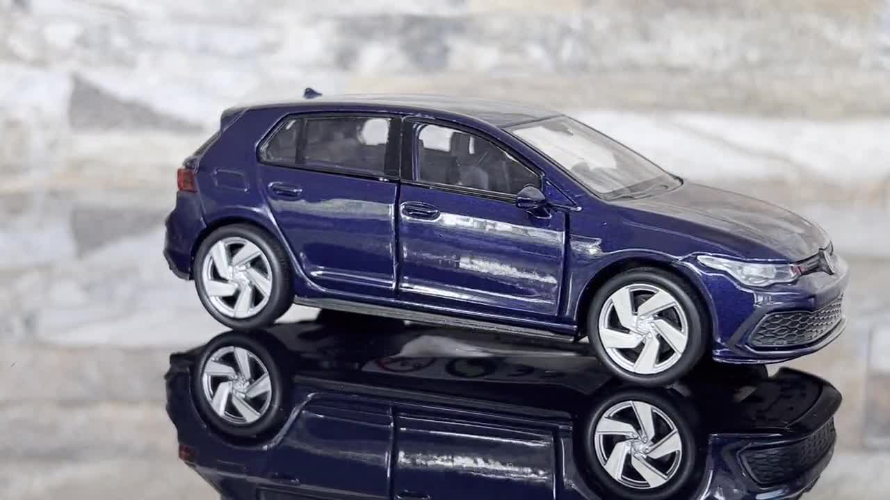 フォルクスワーゲン ゴルフ 8 GTİ、1/36スケールモデルカー、ダイ