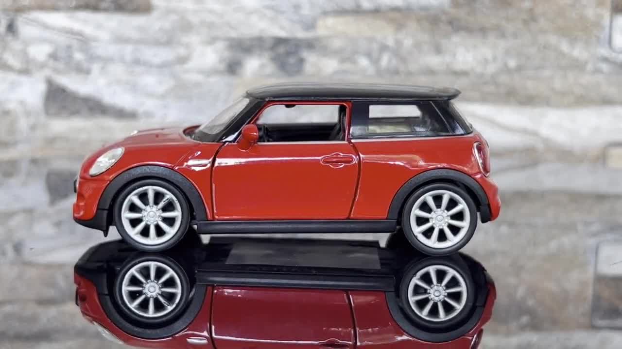 Mini Cooper New Mini Hatch, 1/38 Scale Model Car, Diecast Car
