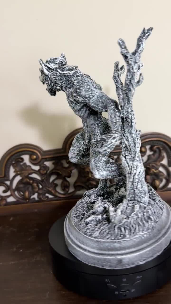 Statua In Miniatura Teschio Di Lupo Grigio – Scala 1:12 – The Scale Grail – Fatto A Mano – 5 Pezzi?