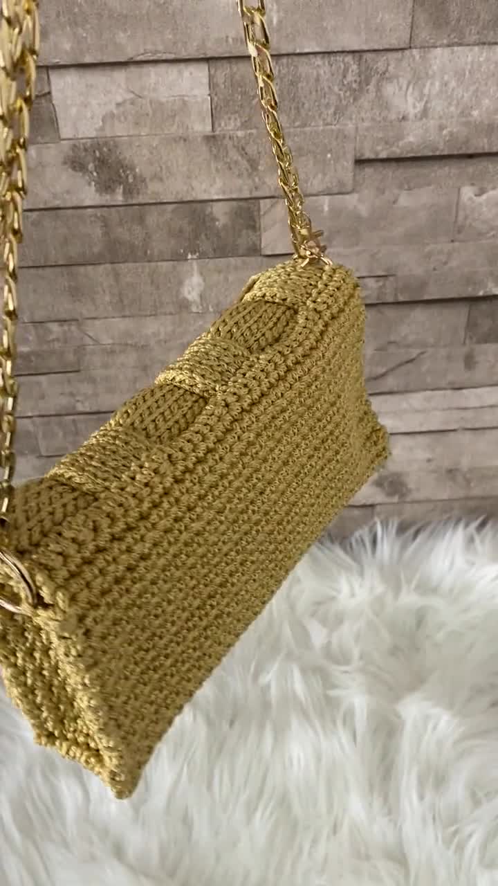 Buy 24 Inches Simple Daily Use Light Weight One Gram Gold Chain Online