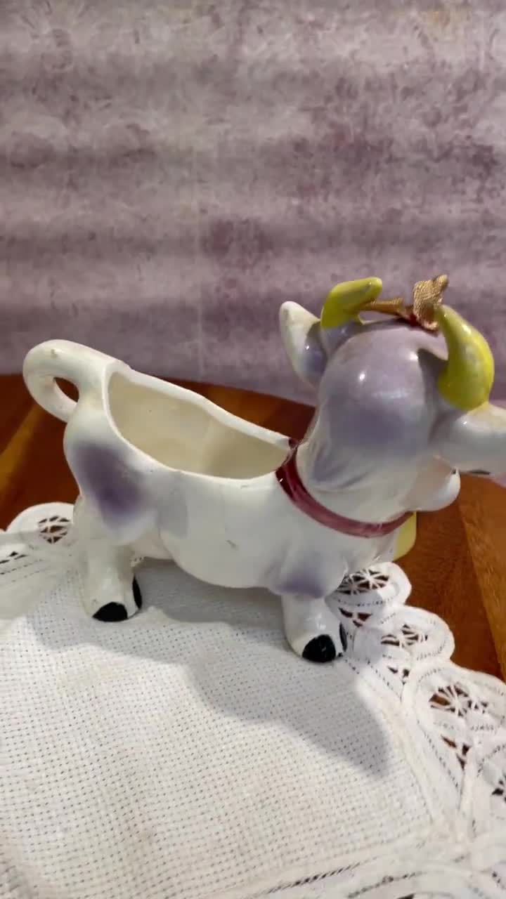 Vintage Ceramic Cow Creamer, 5.5', Made in Japan, 1960's B47