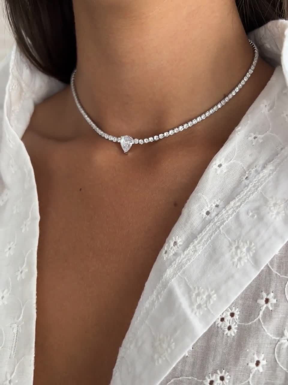 Collier tennis en argent 925, ras de cou tennis avec pendentif en forme de larme, ras de cou tennis poire CZ, collier ras de cou tennis zircone cubique, tour de cou en or rose video poster