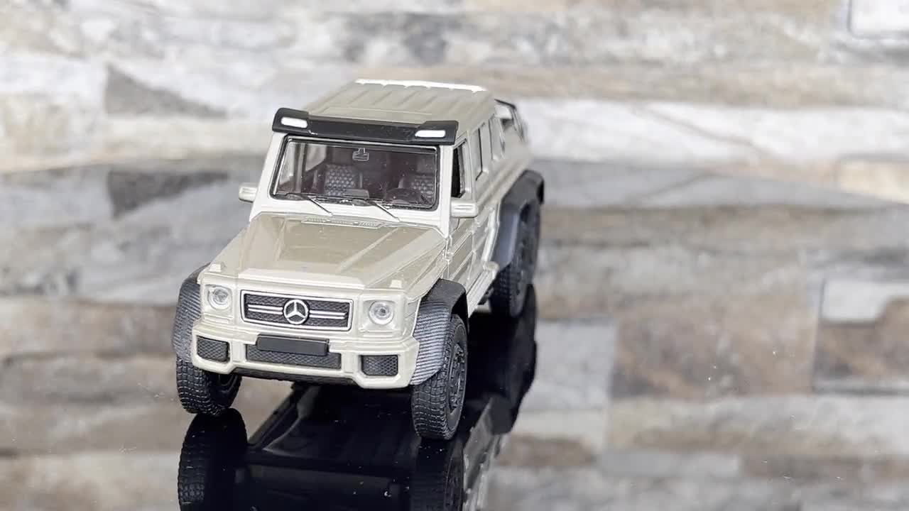 G63 AMG Off-road SUV 1:36 Die Cast Modellauto Spielzeug