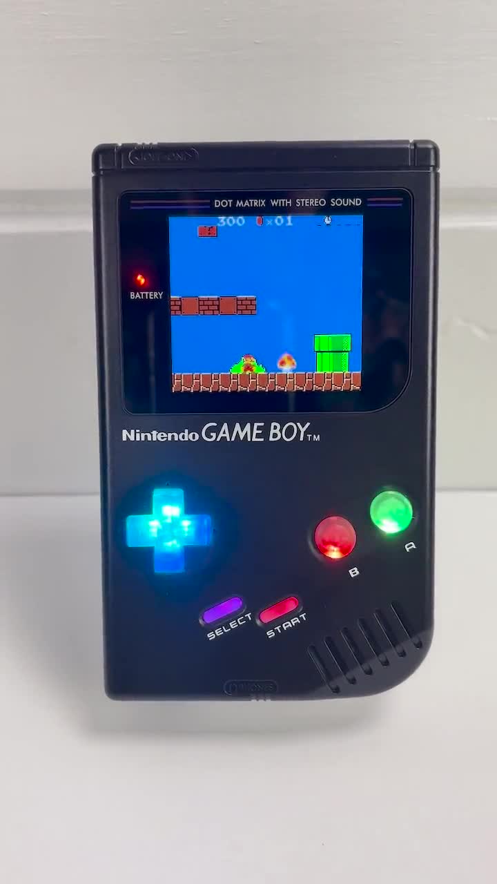 Custom Game Boy DMG Color: Laminated IPS Screen, USB-C