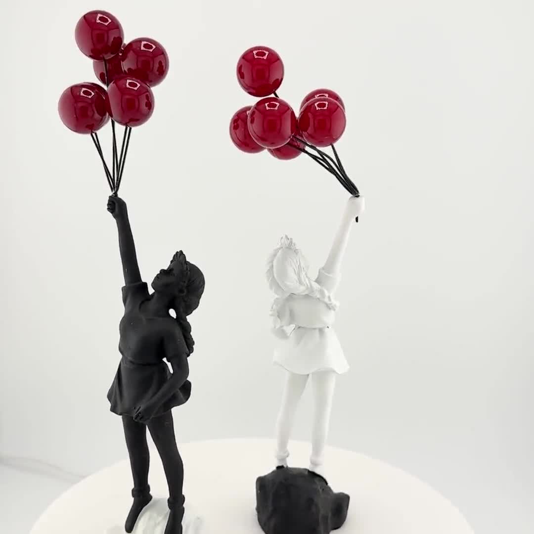 MEDICOM TOY - 新品 Flying Balloons Girl banksy RED ver. ?height=1920&quality=80&