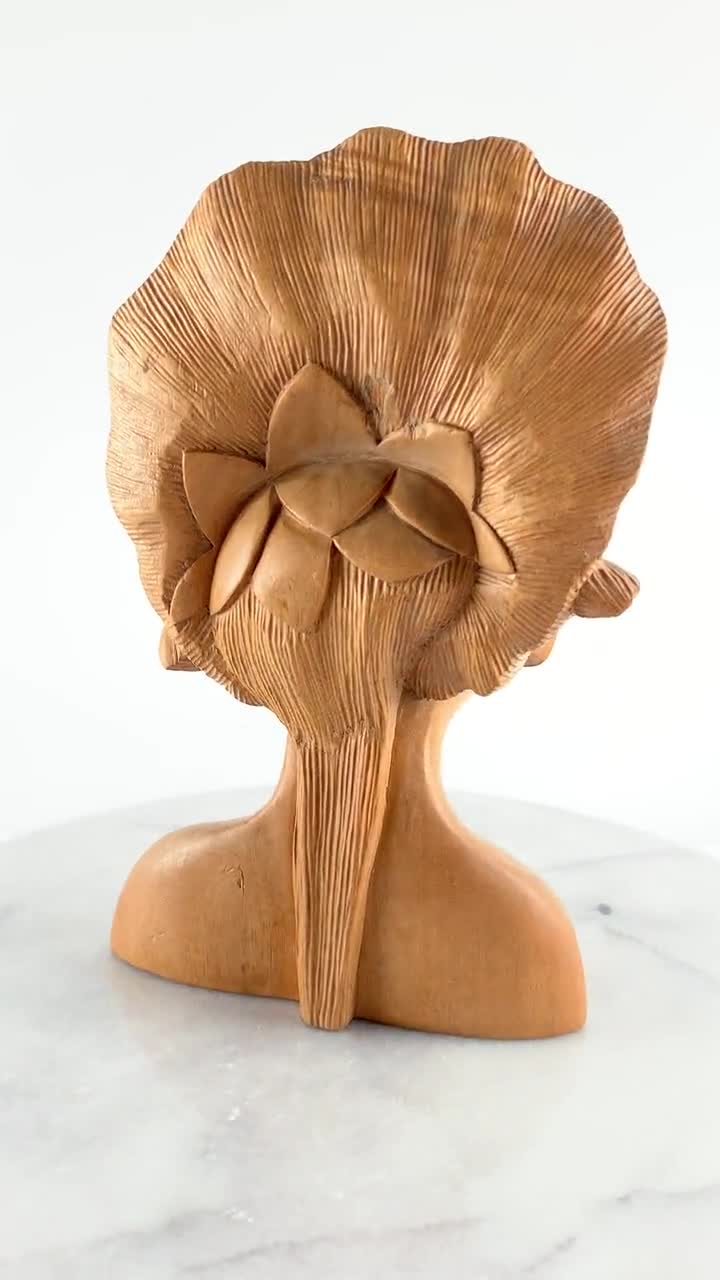 手彫りの木製バリ女性胸像、インドネシア・バリ島産木彫り置物、バリ