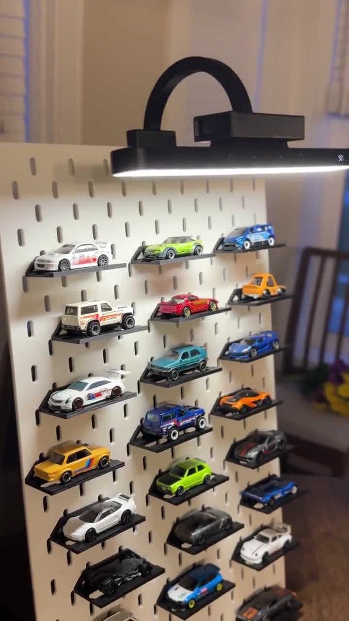 1/64 Diecast Car Display Stand With Wireless LED Light | Hot