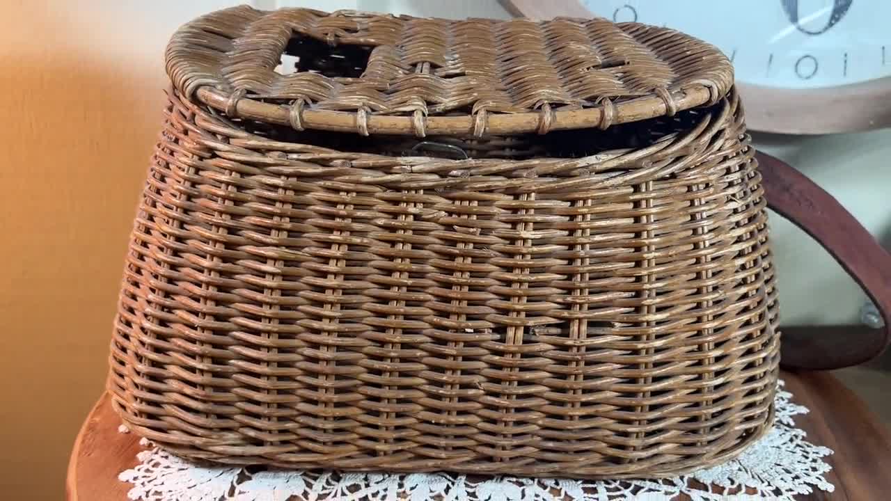 Vintage Wicker Trout Fishing Creel Fly Fish Basket Primitive Large Shoulder  or Knitting Basket 