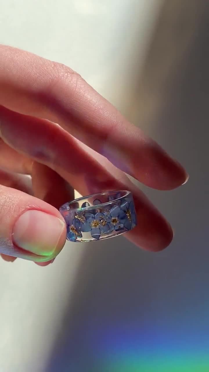 Resin Ring With Pressed Blue Forget-me-not Flowers and Gold