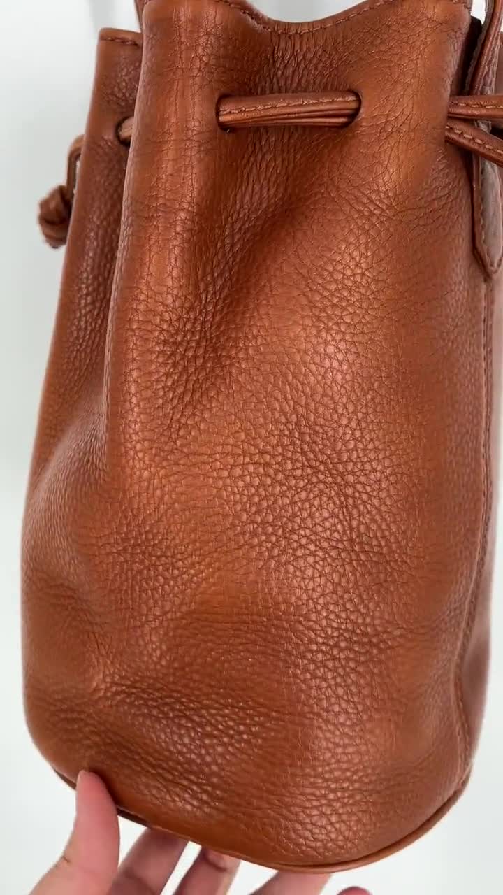 コーチ　サメ　ヴィンテージ Vintage 90s Saddle Coach Small Drawstring Natural Grain