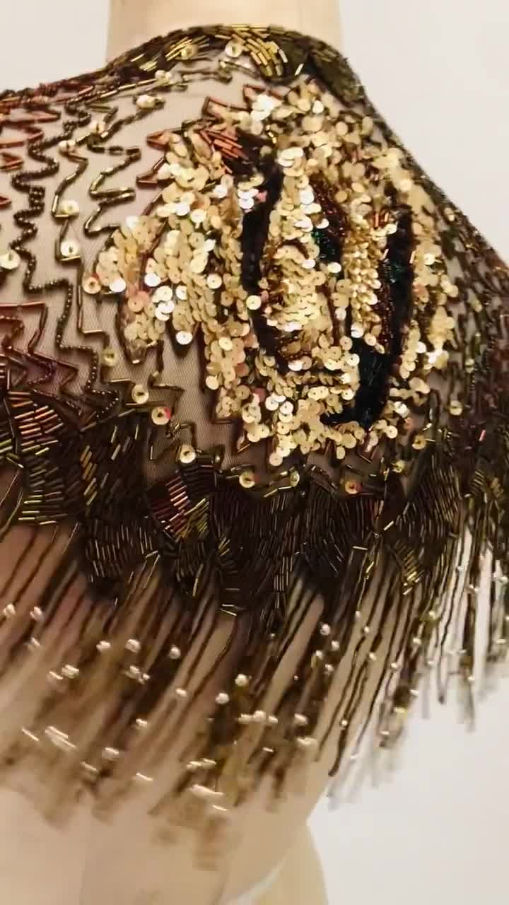 華やかショール★FOREVER NEW★スパンコール Carmen Sequin Cape Sparkling_New_Year_Silver_Tins
