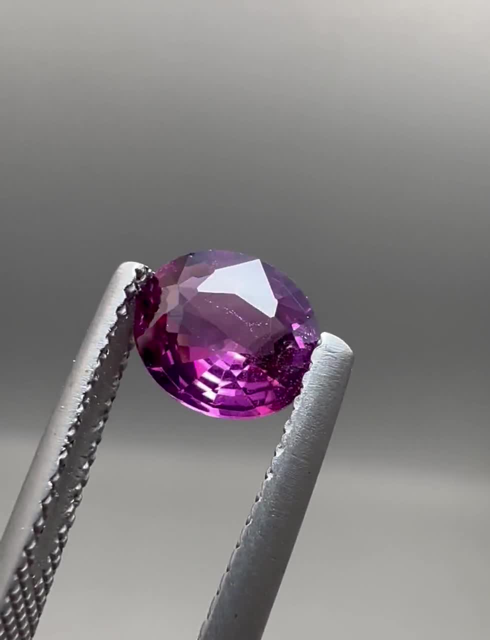 1,45 ct Magnifique Grenat Rhodolite de Tanzanie AAAA