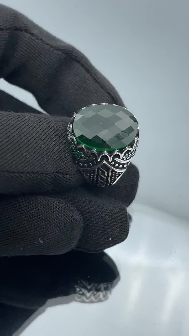 メンズエメラルドリング：ハンドメイド925スターリングシルバー