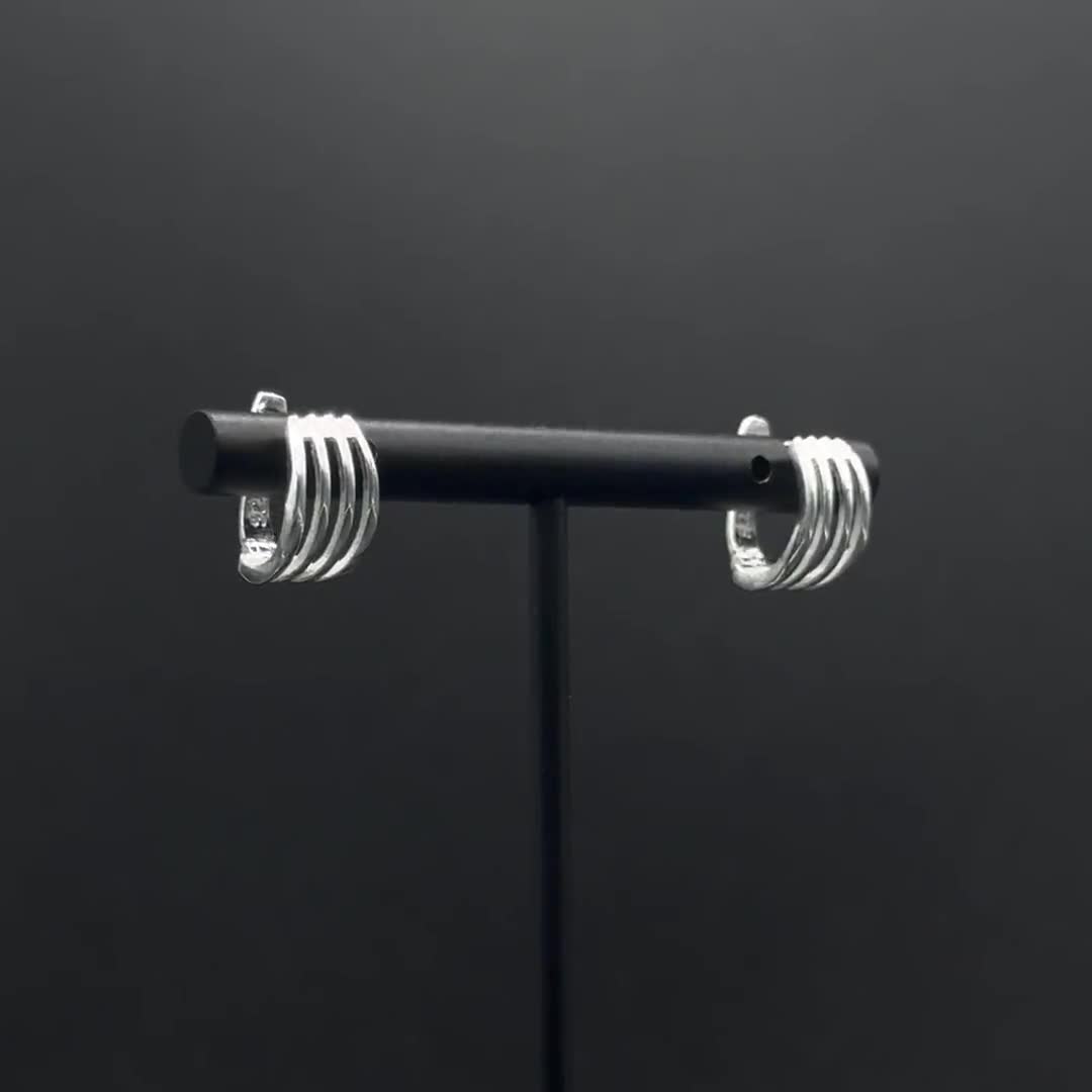 ◆STONEHENgE◆ Silver Semicircle Earrings SC25A32J Big Star Hoop Earrings – SHAMI OFFICIAL