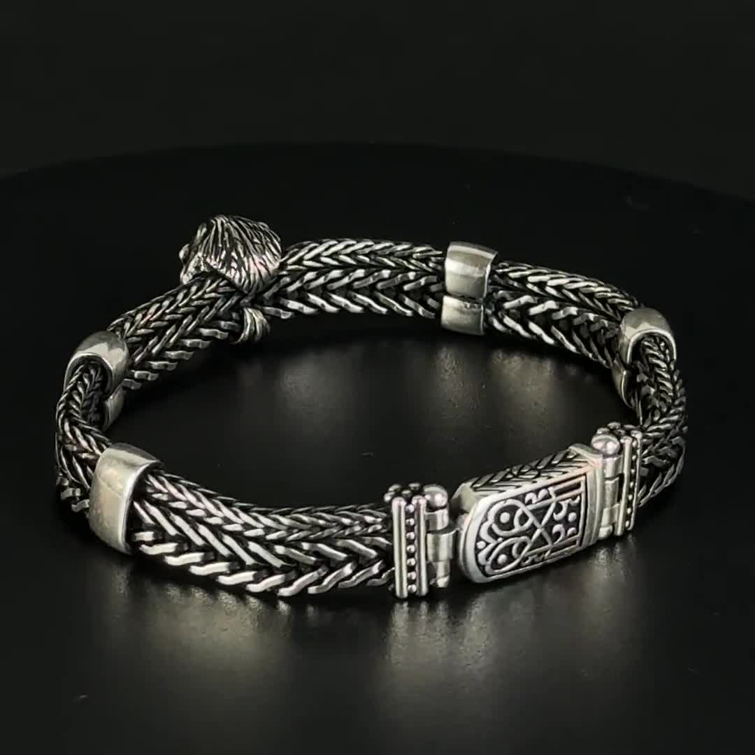 ビンテージLeon シルバーブレスレット Silver Leon Zodiac Bracelet, 10mm Foxtail Chain Bracelet, Handmade
