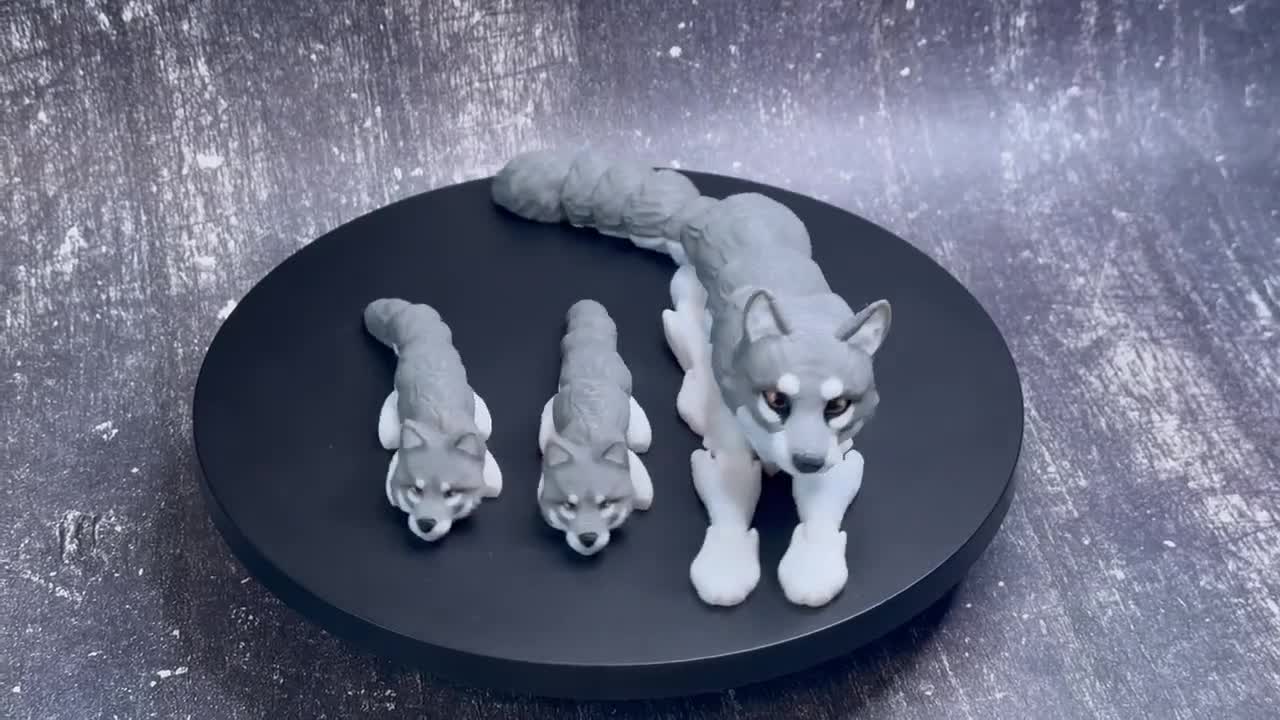 【D1様用】My Own Wolf: A New Approach To 3D Printed Articulated Gray Wolf / Articulated Gray Wold
