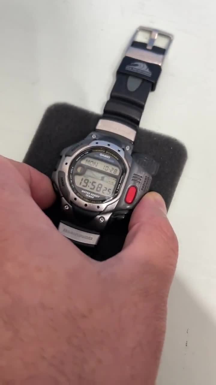 UNUSED Vintage Casio SPF-10 Sea Pathfinder 2031 Digital Watch