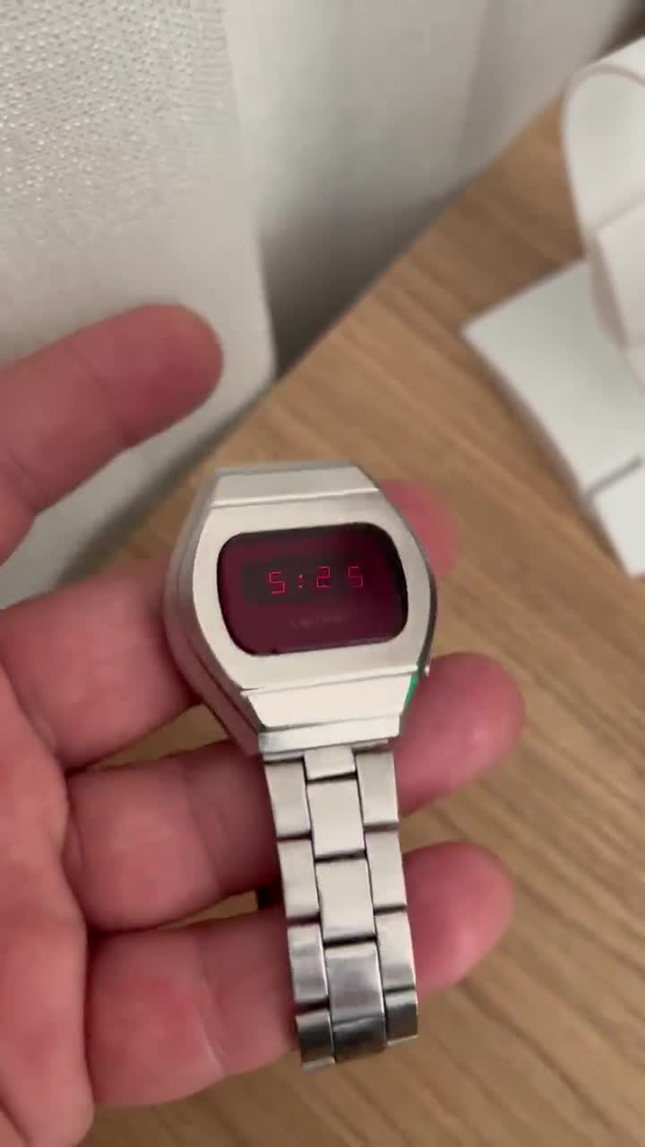 ヴィンテージ オリエント タッチLEDセンサーウォッチ/H-680103-40 CA