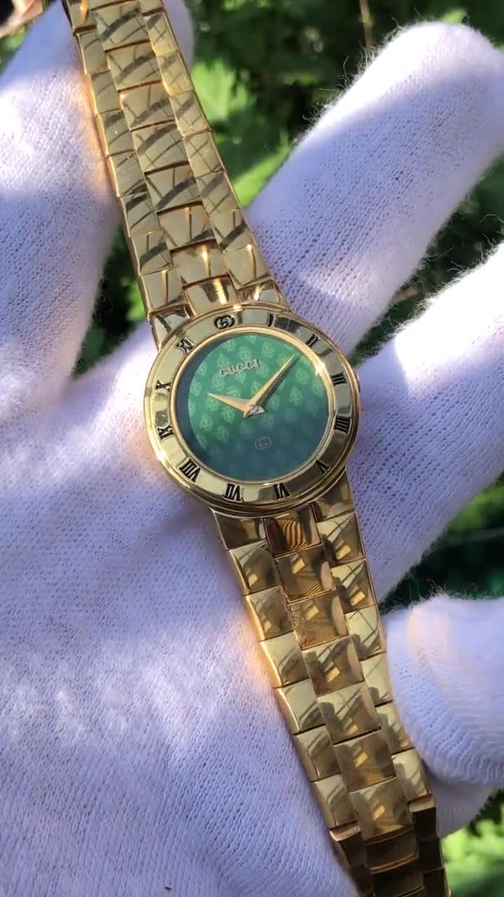 グッチ 腕時計 レディース 3300L GG柄 グリーン GUCCI 【希少】 GUCCI（グッチ） 3300M クォーツ メンズ 腕時計 ゴールドGP グリーン
