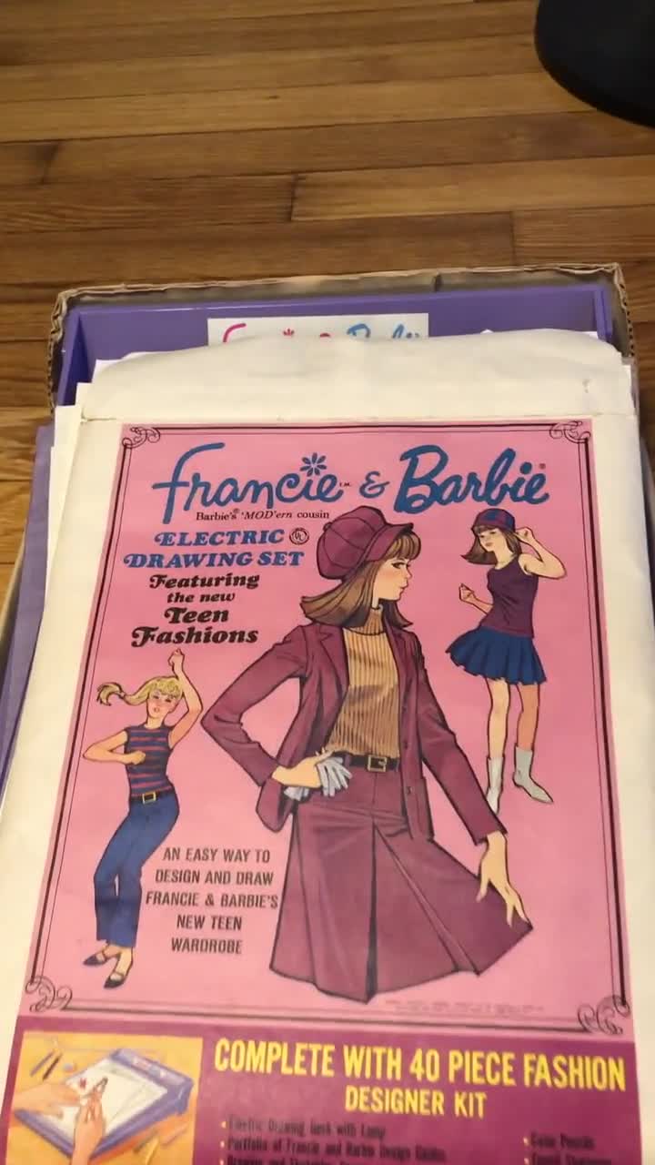 Barbie discount drawing set