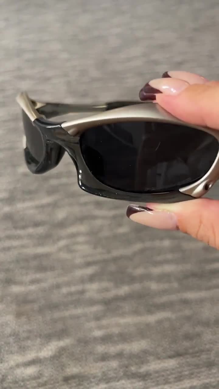 オークリー サングラスsplice y2kテック系 オークリー サングラスsplice y2kテック系 オークリー サングラス