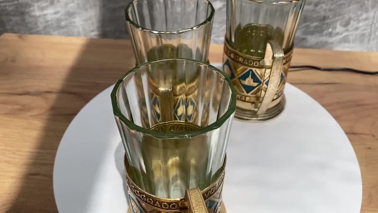 3 セット ロシア ポッドスタカンニク、ソビエト ガラス ホルダー