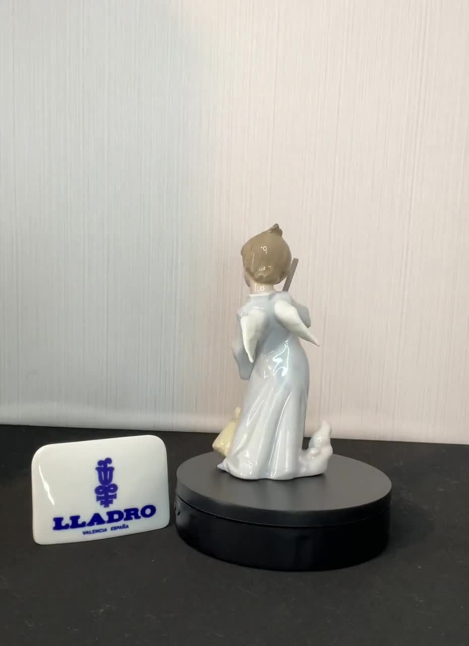 リアドロ sweep away the cloud 5726 Lladro
