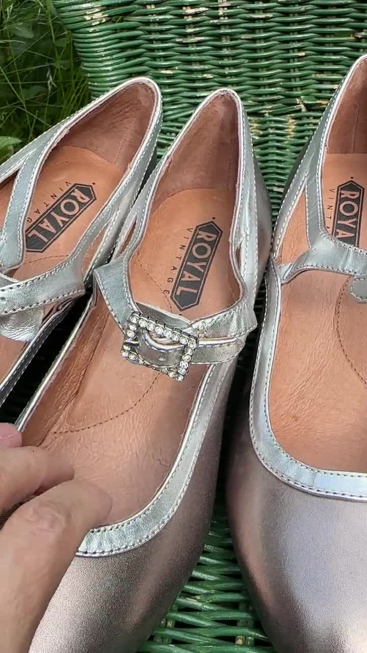 New 1920s-1930s Reproduction Mary Jane Shoes / Sz 6, 1 Pr, 2 Avail