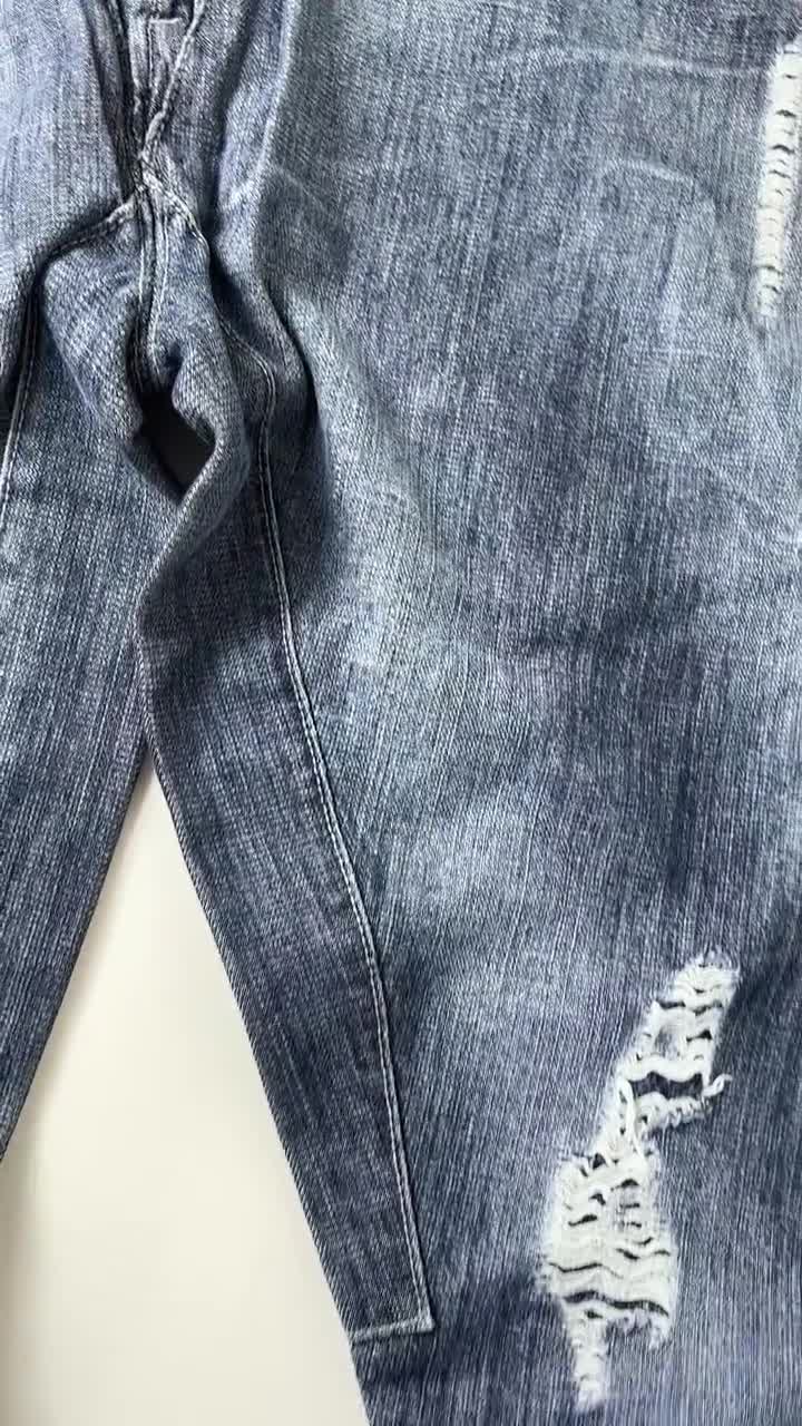 Vintage Levi's Engineered Jeans 32x34: Distressed Y2K Blue Twisted