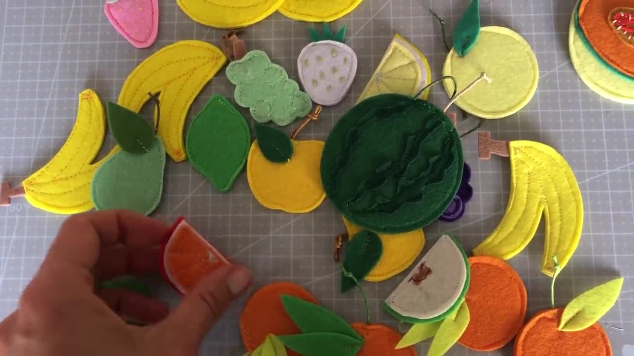 DIY Felt Fruit and Veggies with Cricut and Simplicity - 30 Minute Crafts
