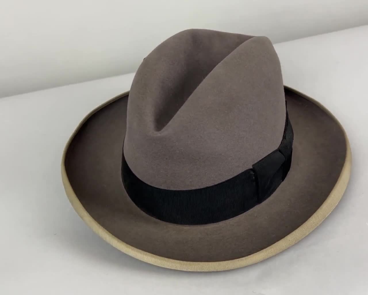 1940s Paragon of Style Fedora | Vintage 40s Dove Grey Hard