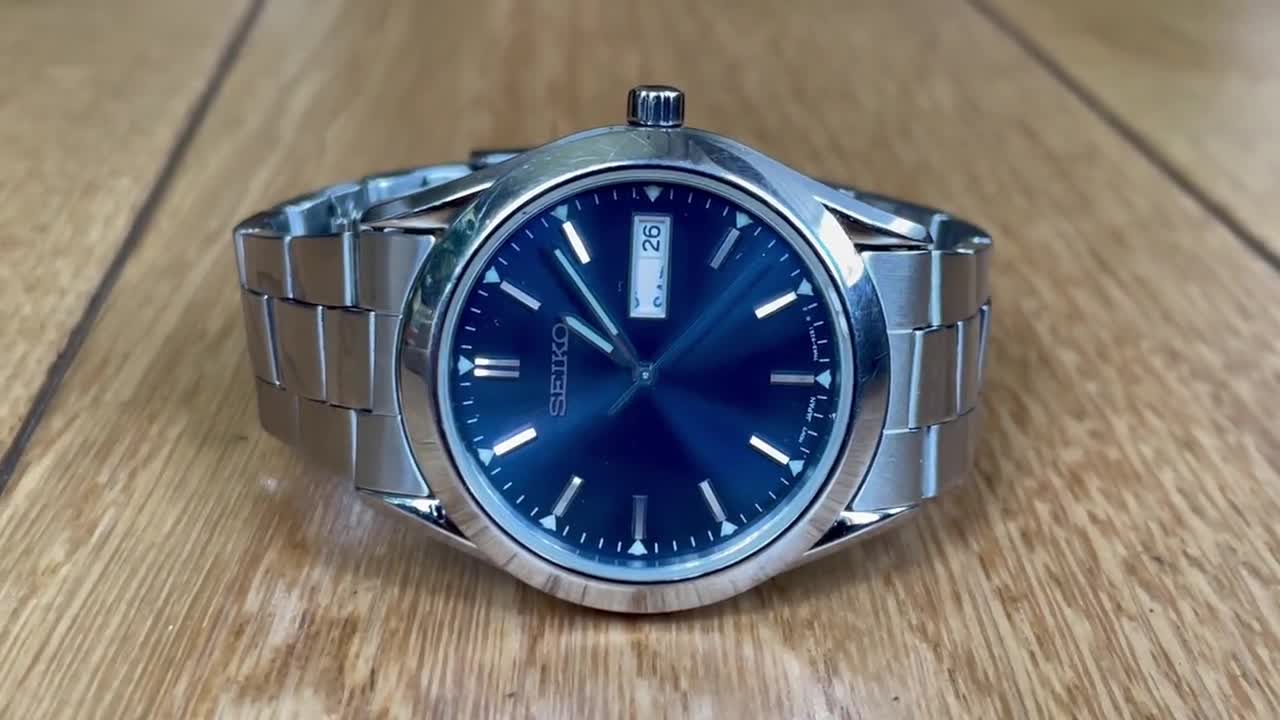 SEIKO QUARTZ メンズクォーツウォッチ　シャリオ (レ37) IMG_1562_nw0ltx.jpg