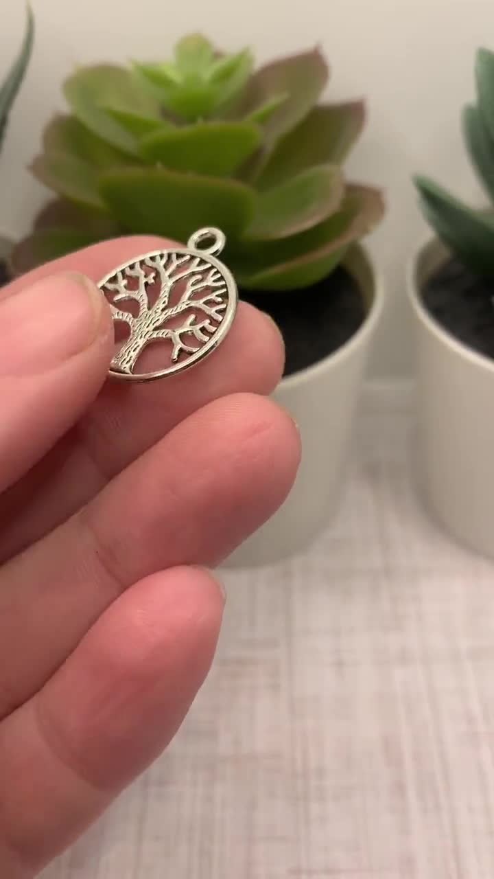 4, 20 or 50 Pieces: Silver Circle Tree of Life Pendant Charms - Double Sided