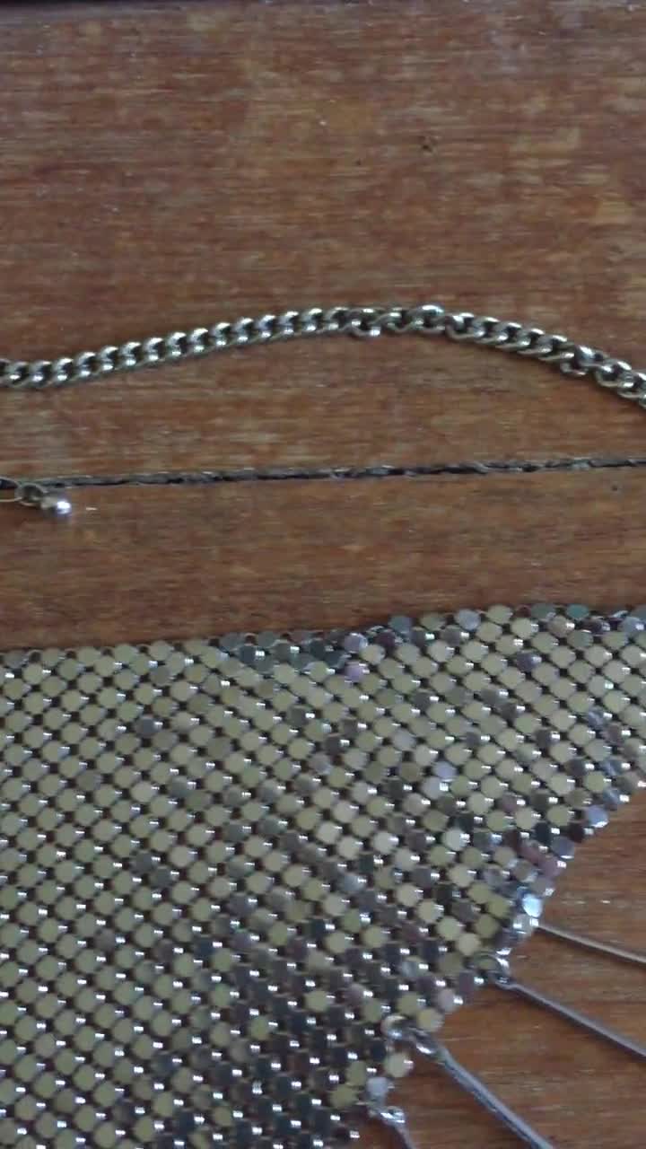 Lovisa Silver Tone Chain Mesh Necklace. Bib Type. 