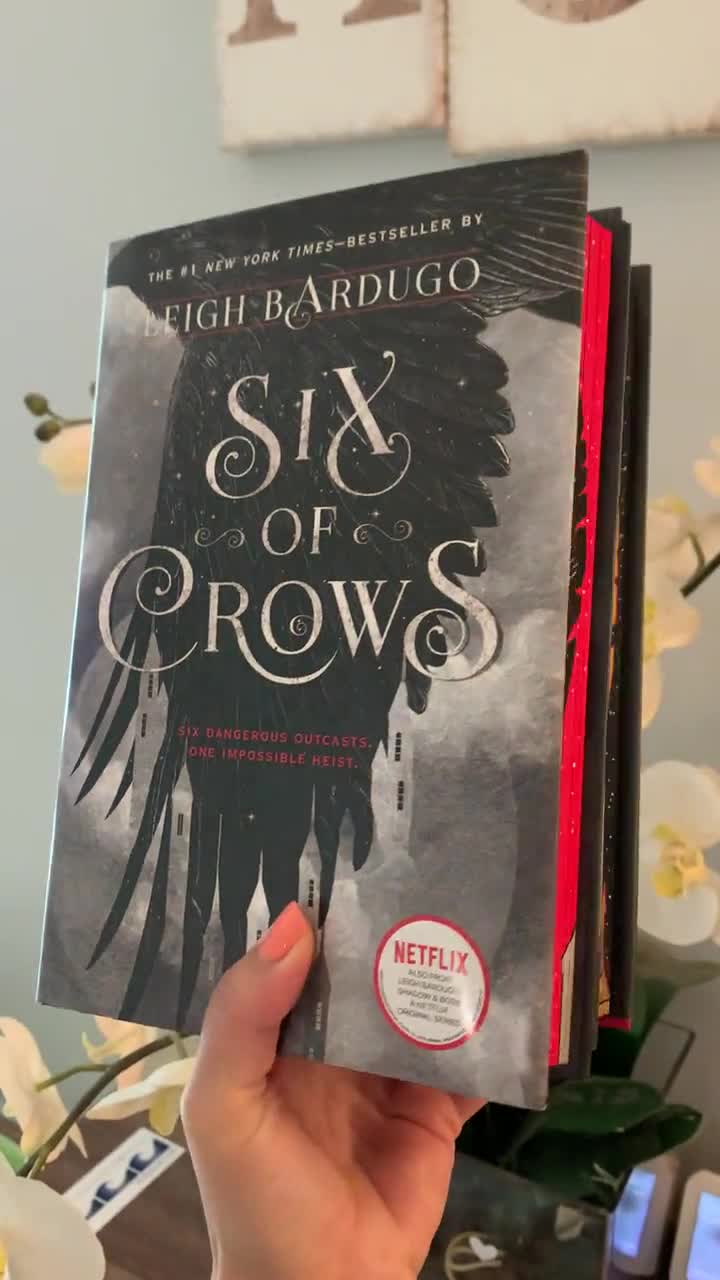 Leigh Bardugo Collection - The Grishaverse — Out of Print