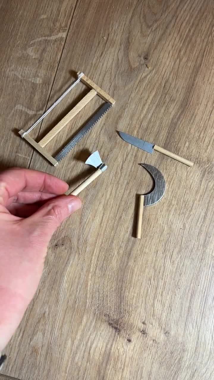 Wichtel Werkzeuge für den Wald Miniatur video poster