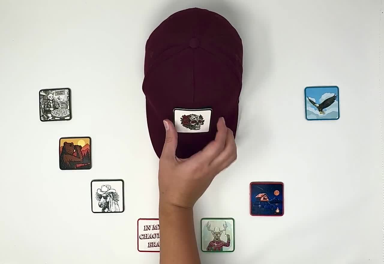 Gorra de Béisbol con Parche Removible, Gorra de Algodón estilo Dad Hat, Ajustable con Correa, Regalo para Hombres y Mujeres video poster