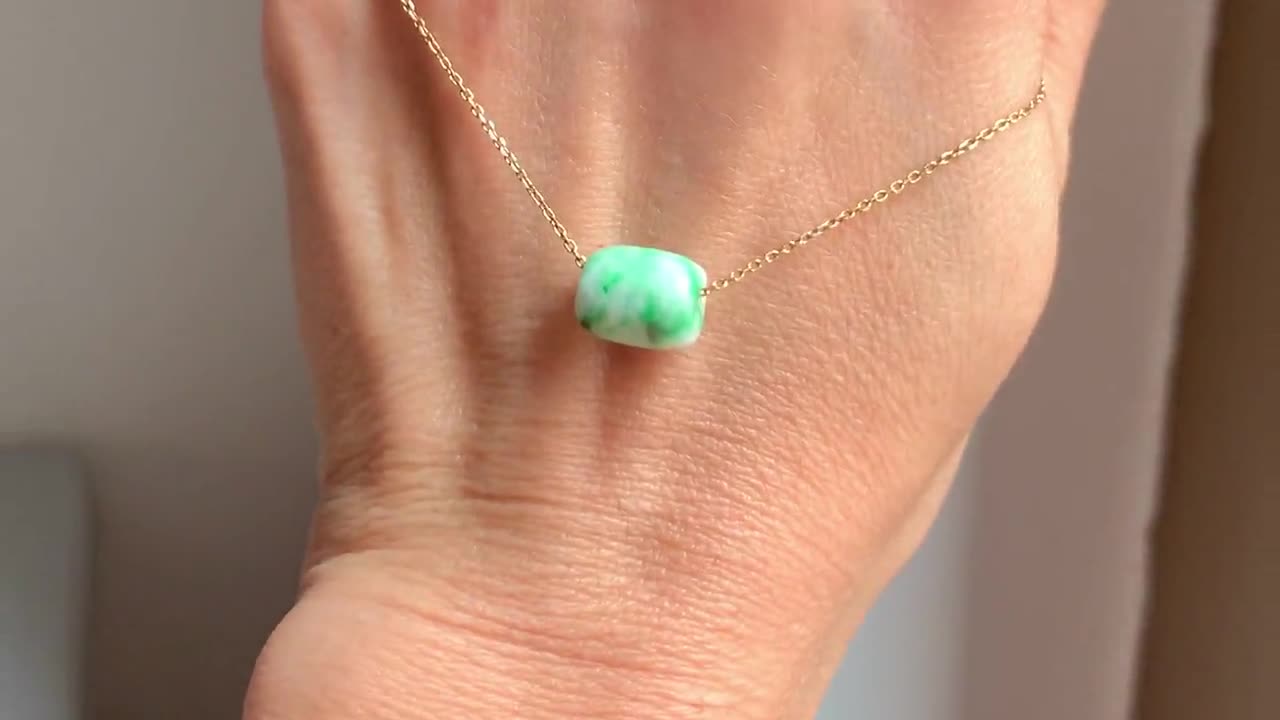 A級天然インペリアルフローラル翡翠バレル No.172548、ルルトン